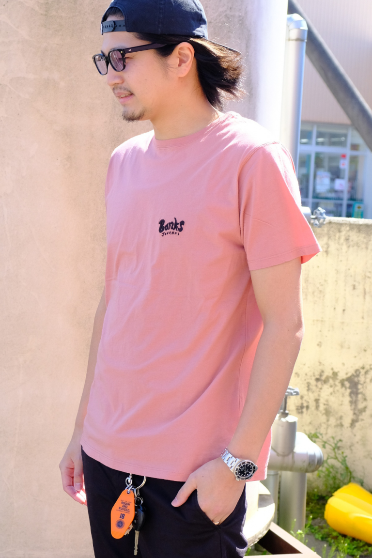Banks ラスト1点 S Return Tee Shirt 胸ブランドロゴ刺繍tシャツ オールドローズ Filo