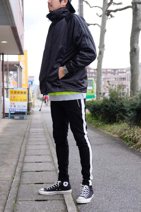 ネオンカラーをチョイ見せで楽しむラグスポコーデ 590 Filo